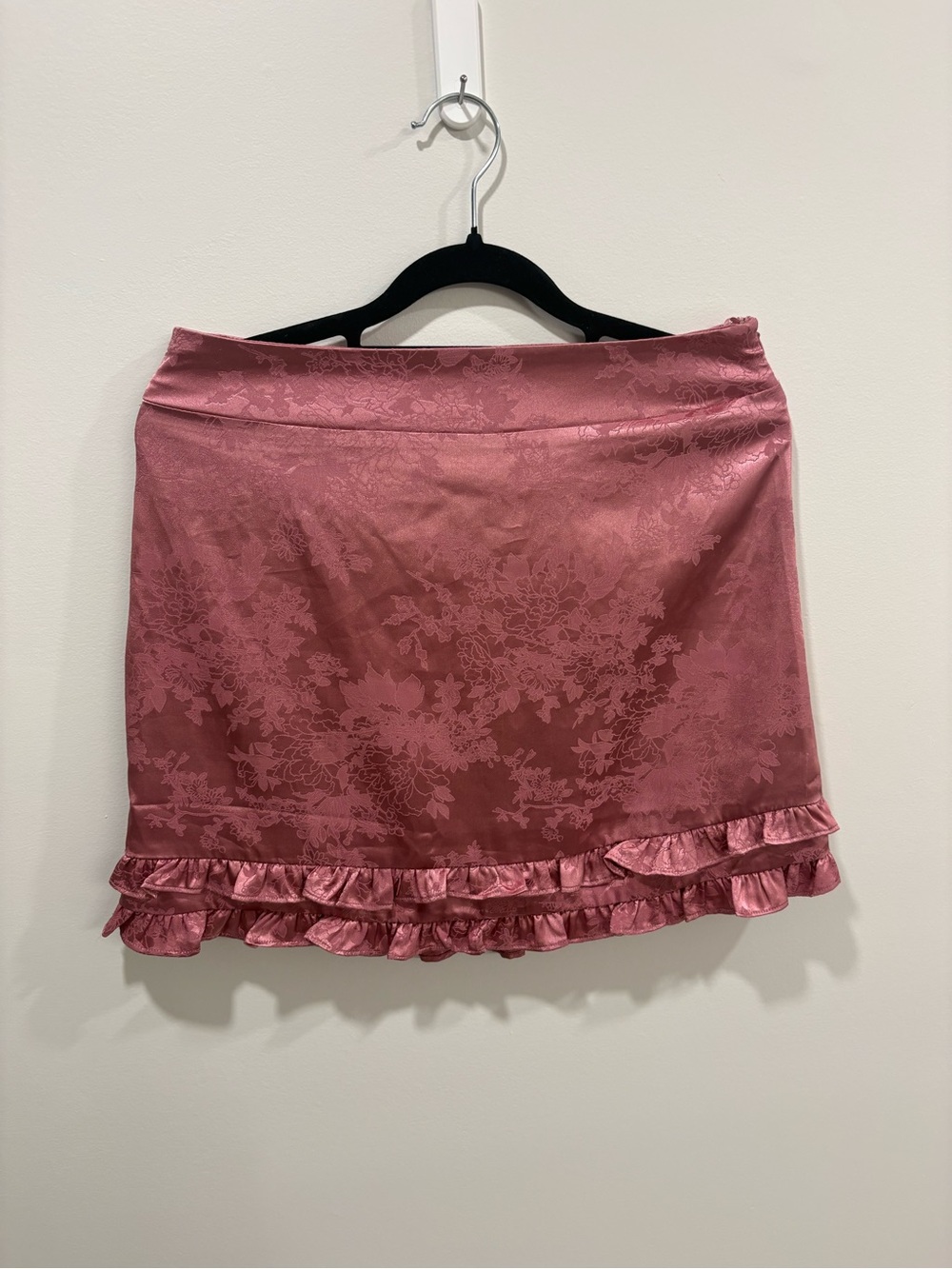 Fashion Nova Dusty Rose Floral Jacquard Mini Skirt